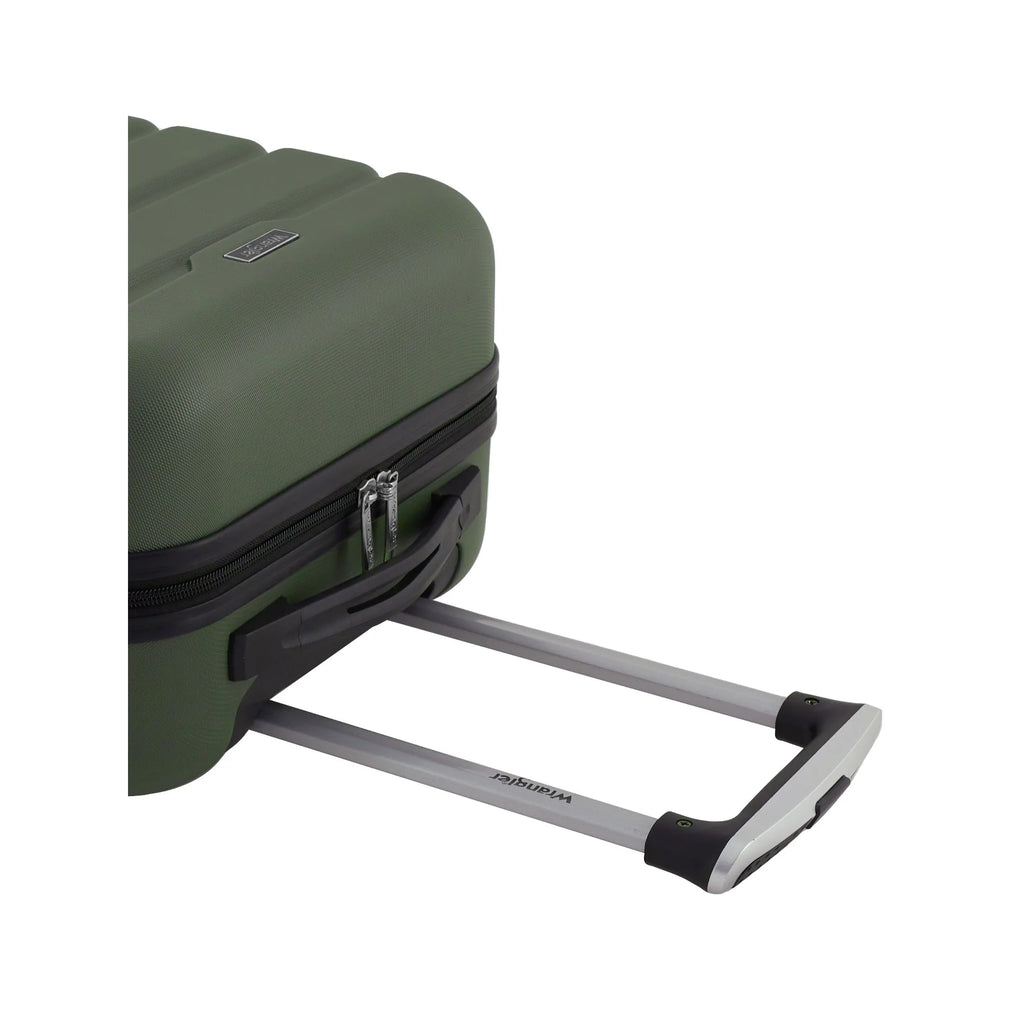 20″ Hard‑Side Spinner Carry‑On Luggage with Deep Capacity