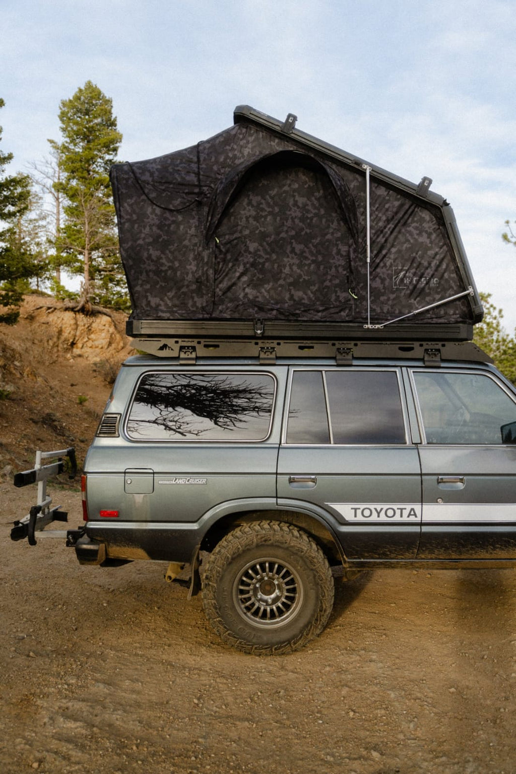 INTREPID CAMP GEAR GEO 2.5 PRO ROOFTOP TENT