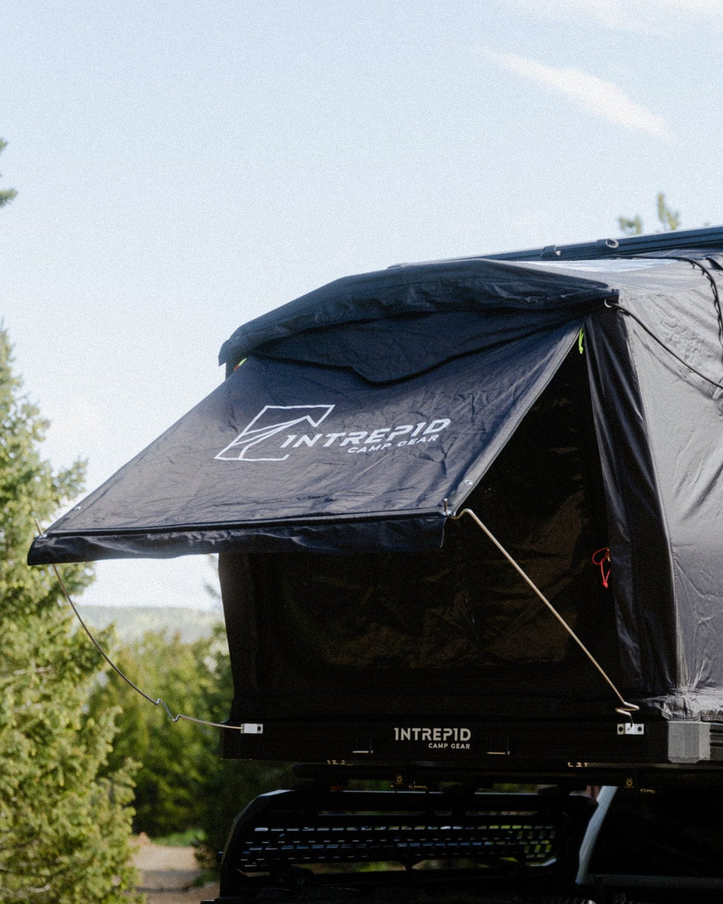 INTREPID CAMP GEAR GEO 2.5 PRO ROOFTOP TENT