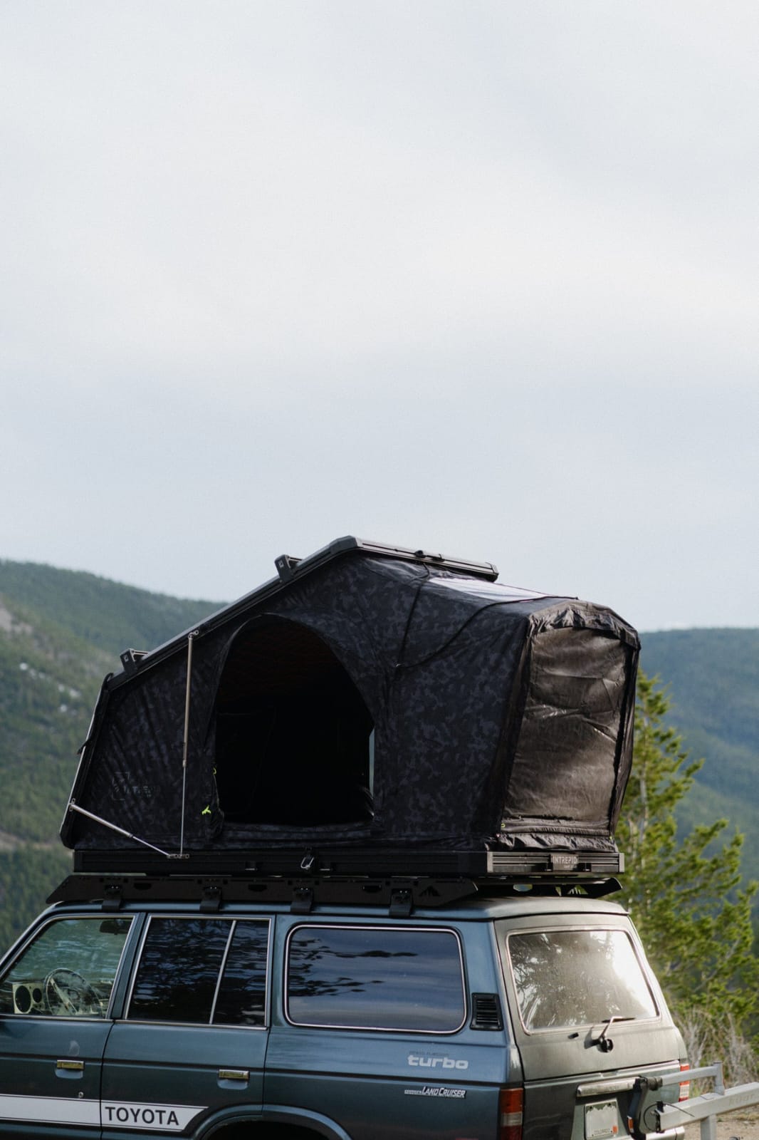 INTREPID CAMP GEAR GEO 2.5 PRO ROOFTOP TENT